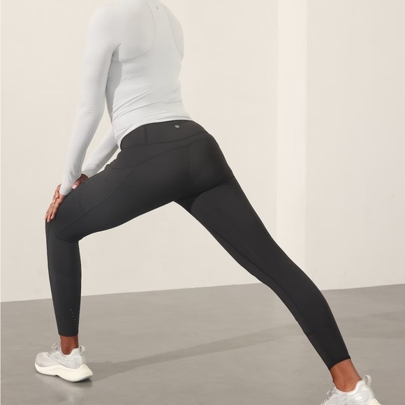 Athleta Rainer Tight Black Size Small - Picture 5 of 12